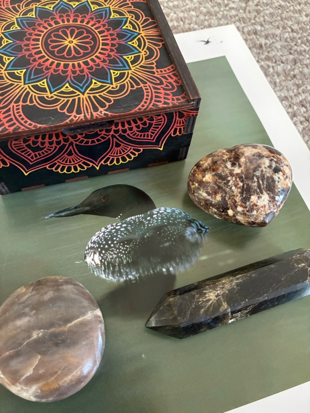 🔮 3 Piece Healing Crystal Wooden Mandala Gift Box - Black Opal Heart (rare)⚡️ 🎁